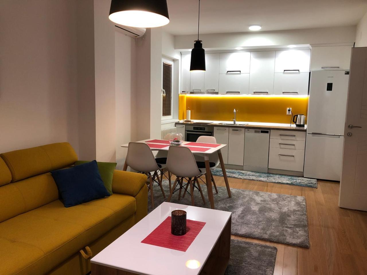 Ole Apartment I - In The City Center 斯科普里 外观 照片