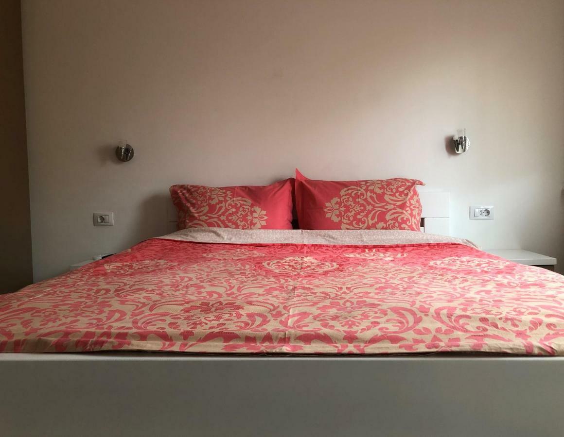 Ole Apartment I - In The City Center 斯科普里 外观 照片