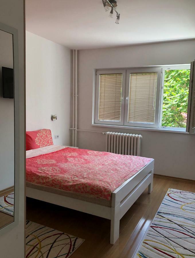 Ole Apartment I - In The City Center 斯科普里 外观 照片